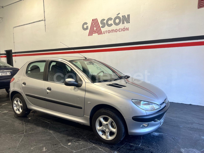 PEUGEOT 206 XTD 1.9