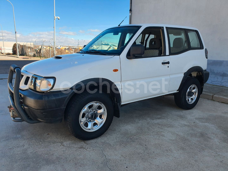 NISSAN Terrano 2.7 TDi Comfort