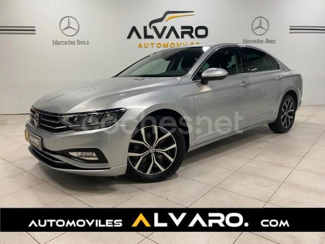 VOLKSWAGEN Passat Executive 2.0 TDI DSG