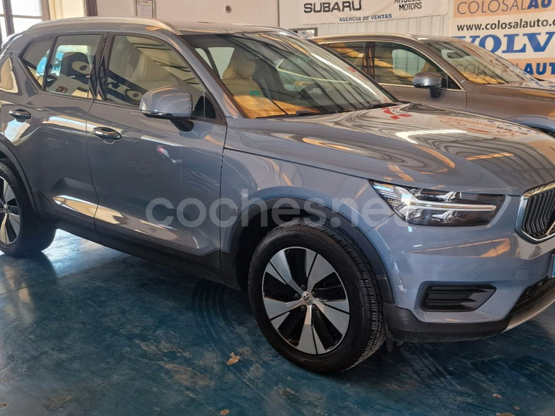 VOLVO XC40 2.0 D3 Momentum Auto