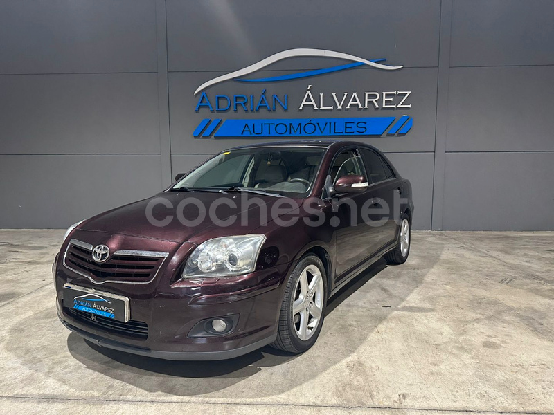 TOYOTA Avensis 2.2 D4D Executive