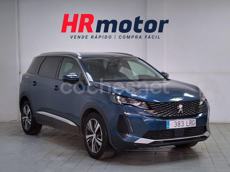 PEUGEOT 5008 1.2 PureTech SS Allure