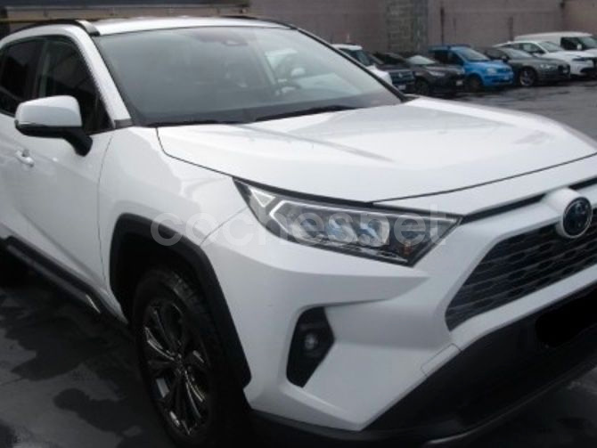 TOYOTA Rav4 220H eCVT 4x4 Advance