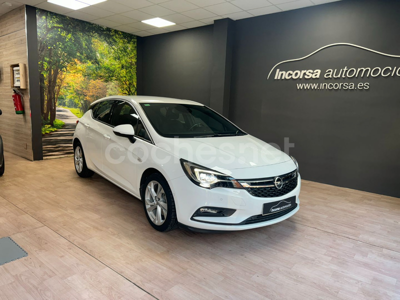 OPEL Astra 1.6 CDTi Excellence Auto