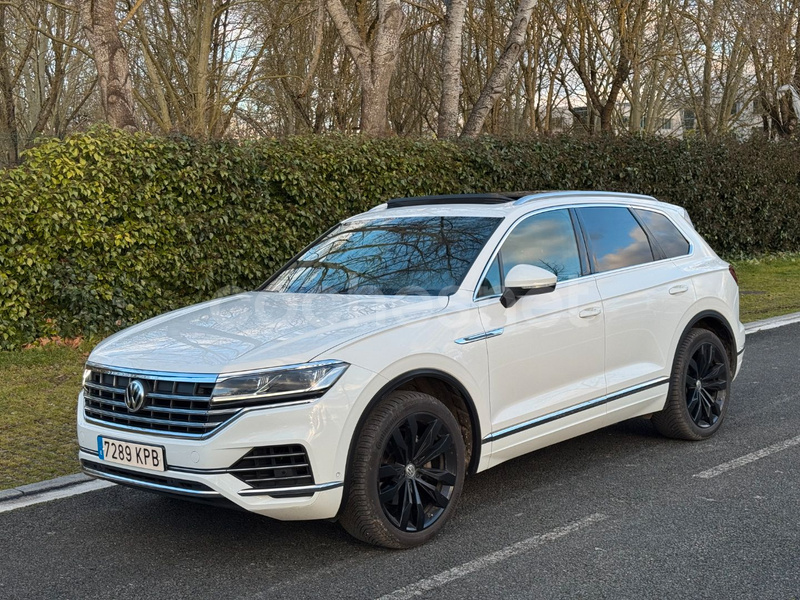 VOLKSWAGEN Touareg Premium 3.0 TDI Tip 4Mot