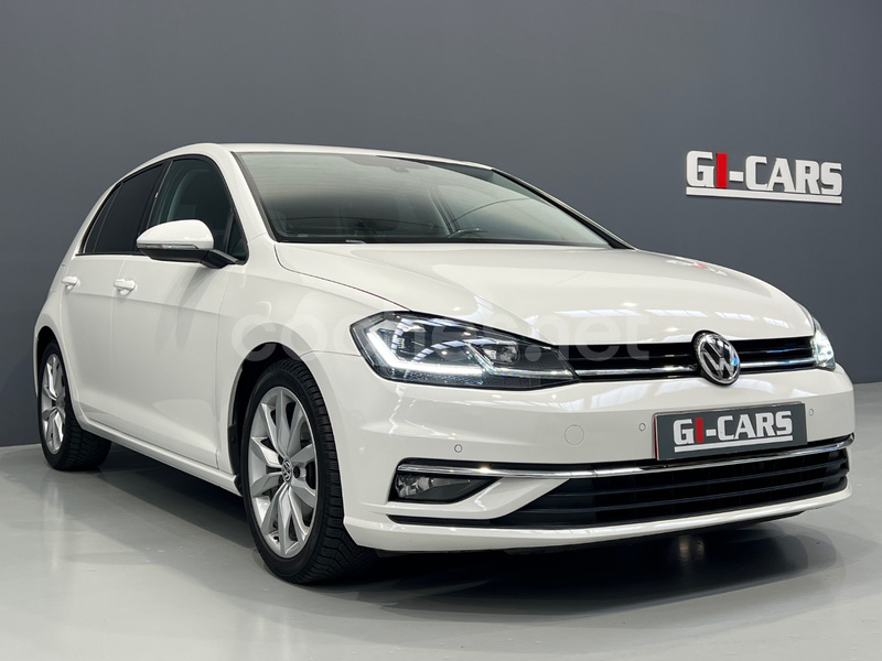 VOLKSWAGEN Golf Sport 2.0 TDI DSG