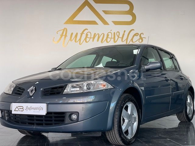 RENAULT Mégane Emotion 1.4 16V