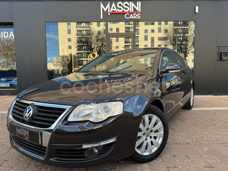 VOLKSWAGEN Passat 2.0 TDI Advance