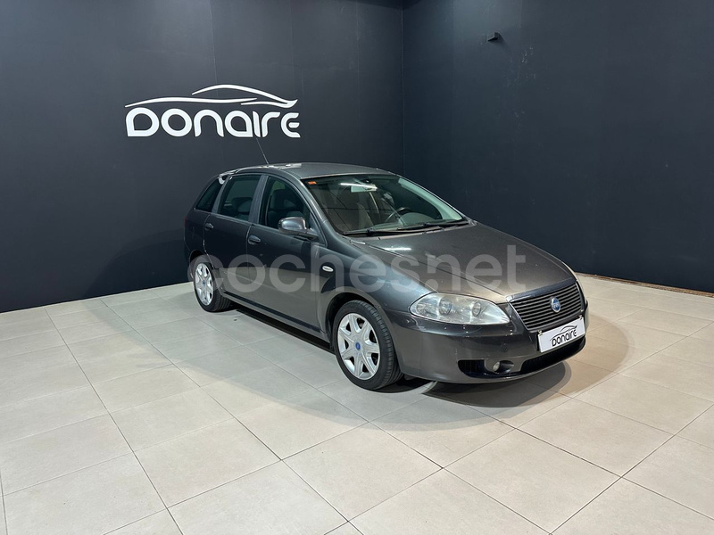 FIAT Croma 1.9 16v Multijet Emotion