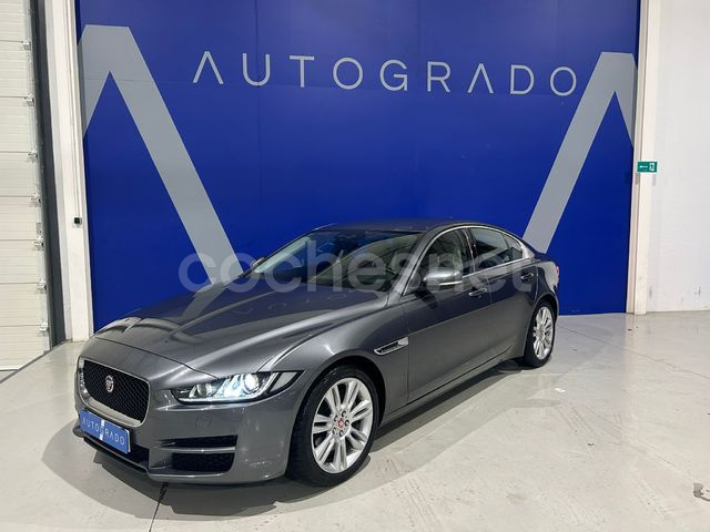 JAGUAR XE 2.0 Diesel RWD Prestige Auto