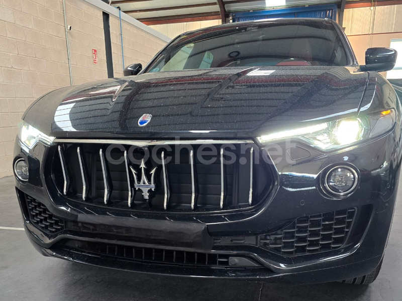 MASERATI Levante S