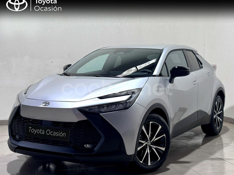 TOYOTA C-HR 1.8 Advance Hybrid 140