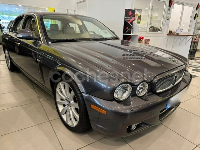 JAGUAR XJ XJ6 2.7D V6 Executive