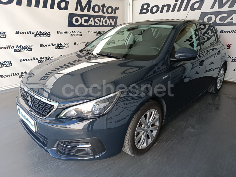 PEUGEOT 308 Style 1.2 PureTech