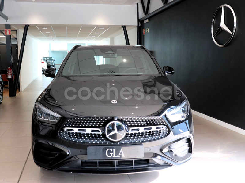 MERCEDES-BENZ GLA GLA 200 D