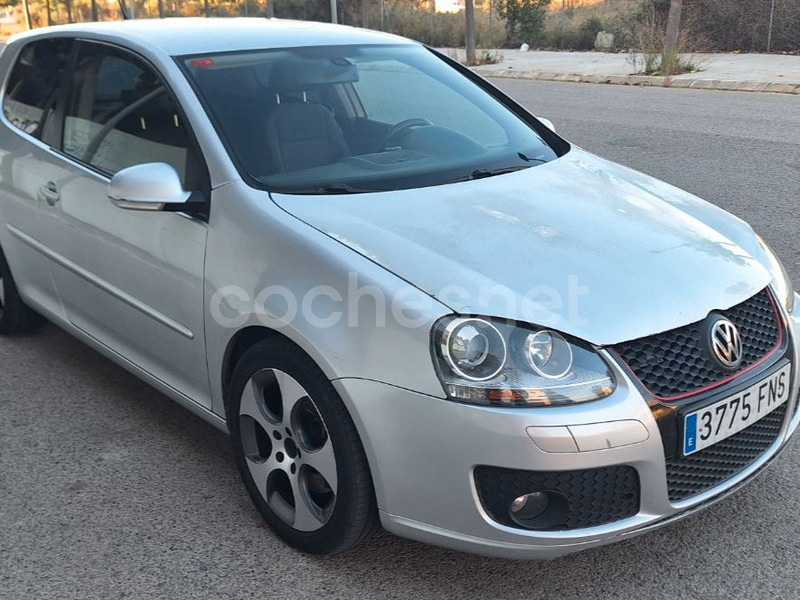 VOLKSWAGEN Golf 2.0 TDI GT