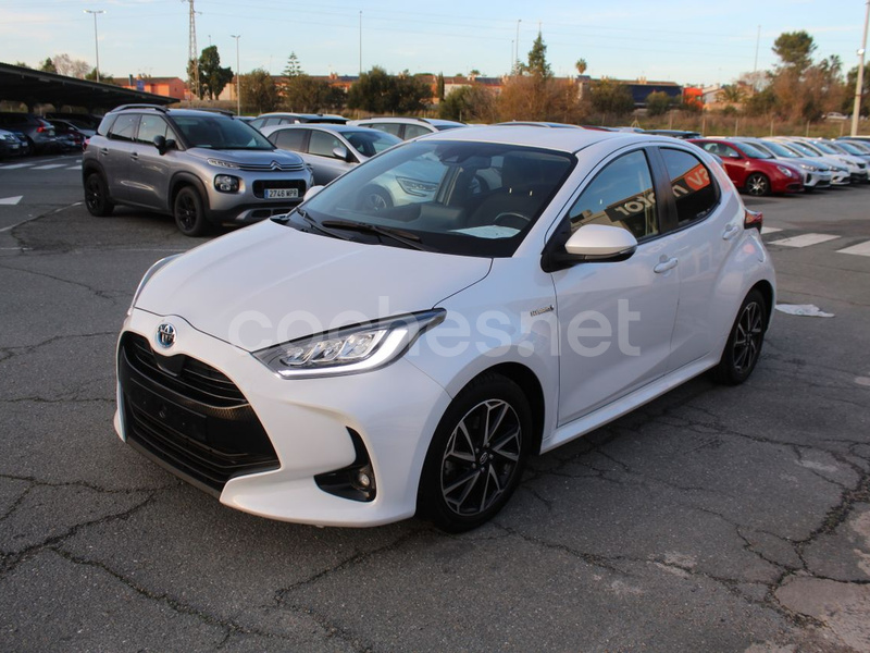 TOYOTA Yaris 1.5 120H Style