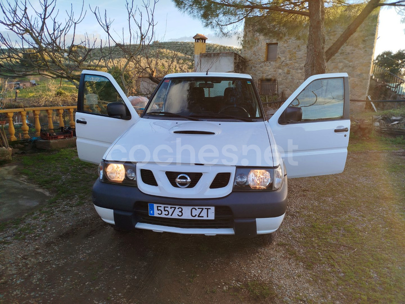 NISSAN Terrano 2.7 TDi Comfort