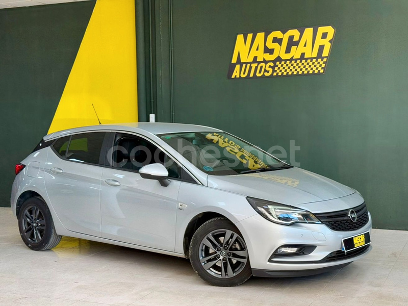 OPEL Astra 1.6 CDTi SS Dynamic