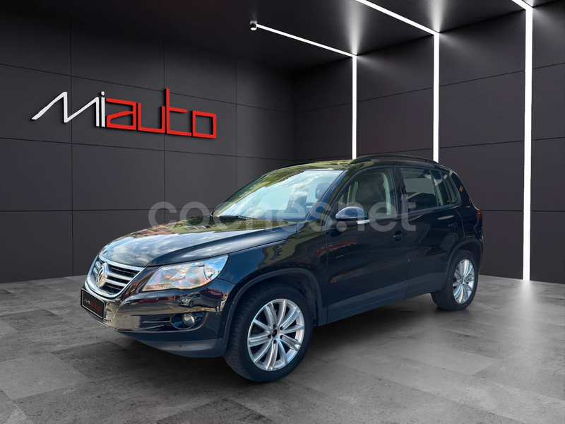 VOLKSWAGEN Tiguan 2.0 TDI Country Tiptronic