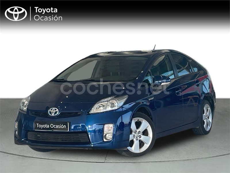 TOYOTA Prius 1.8 HSD ADVANCE