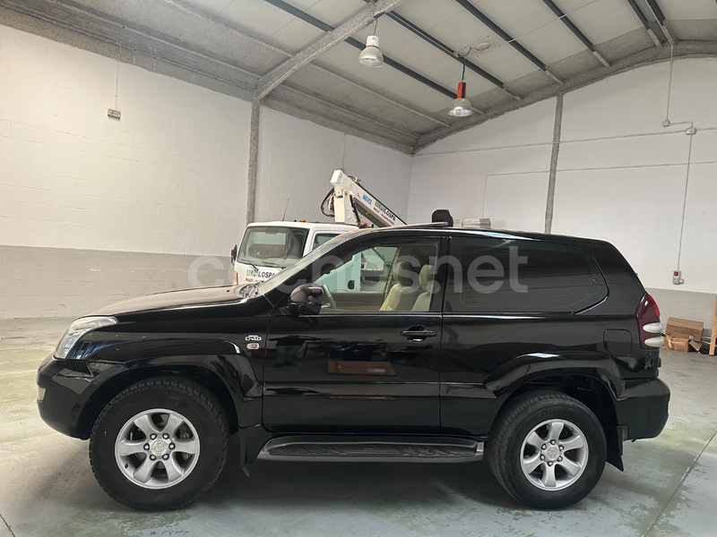 TOYOTA Land Cruiser 3.0 D4D VXL