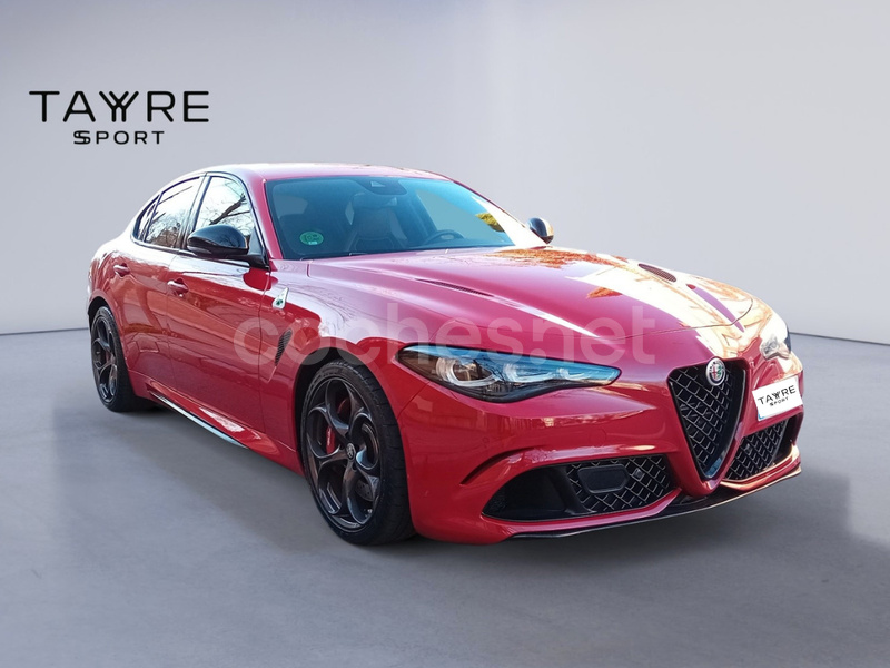 ALFA ROMEO Giulia 2.9T V6 Quadrifoglio AT