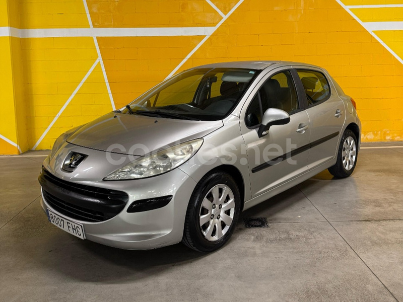 PEUGEOT 207 1.4 16v XLine