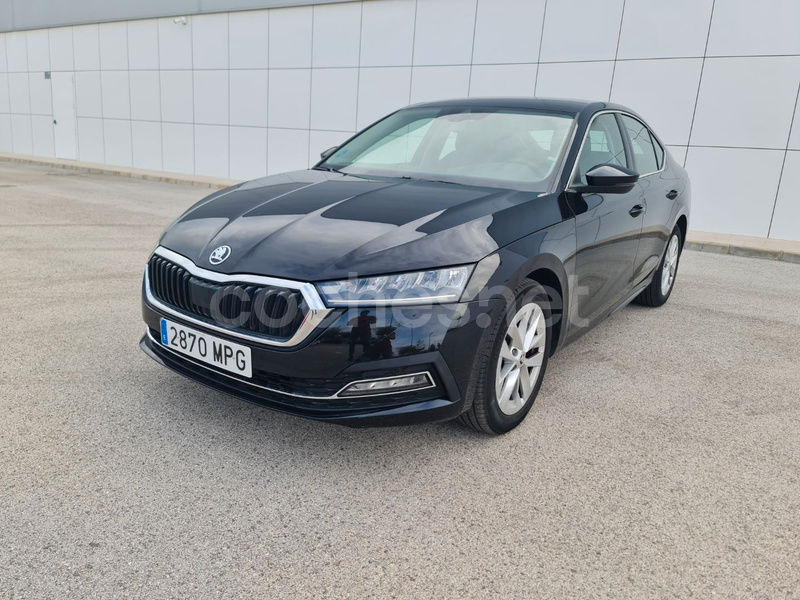 SKODA Octavia 1.5 TSI 110kW150CV mHEV DSG Selection