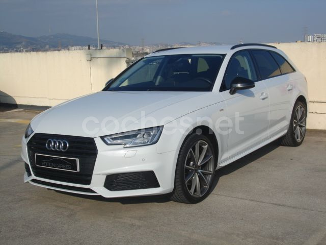 AUDI A4 Avant Black line 35 TDI S tronic