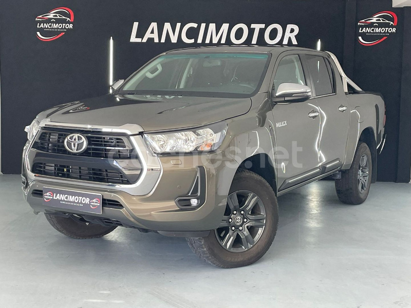 TOYOTA Hilux 2.4 D4D Cabina Doble GX Plus