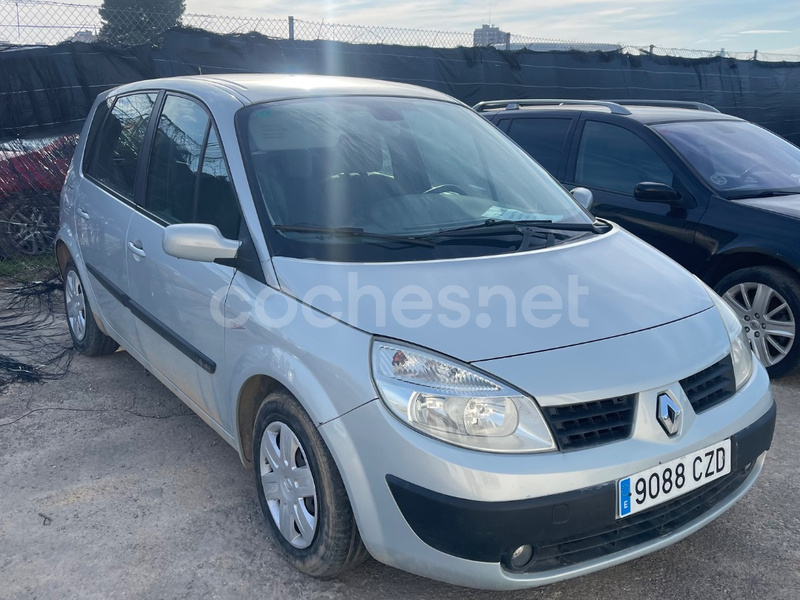 RENAULT Mégane Confort Dynamique 1.6 16v