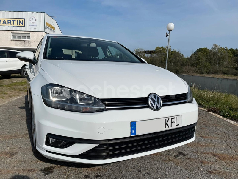 VOLKSWAGEN Golf Edition 1.6 TDI