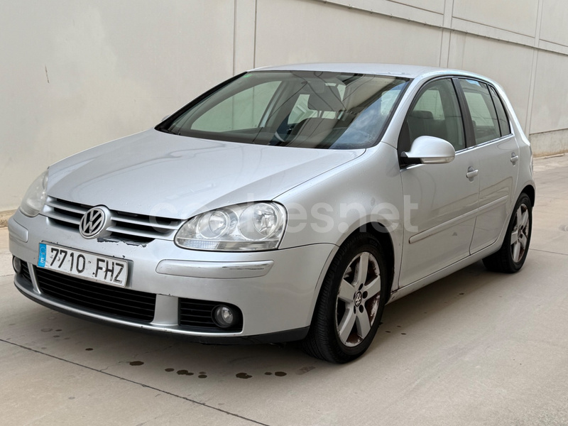 VOLKSWAGEN Golf 1.9 TDI Highline