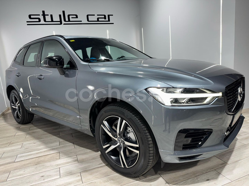 VOLVO XC60 2.0 T8 AWD Recharge RDesign Auto