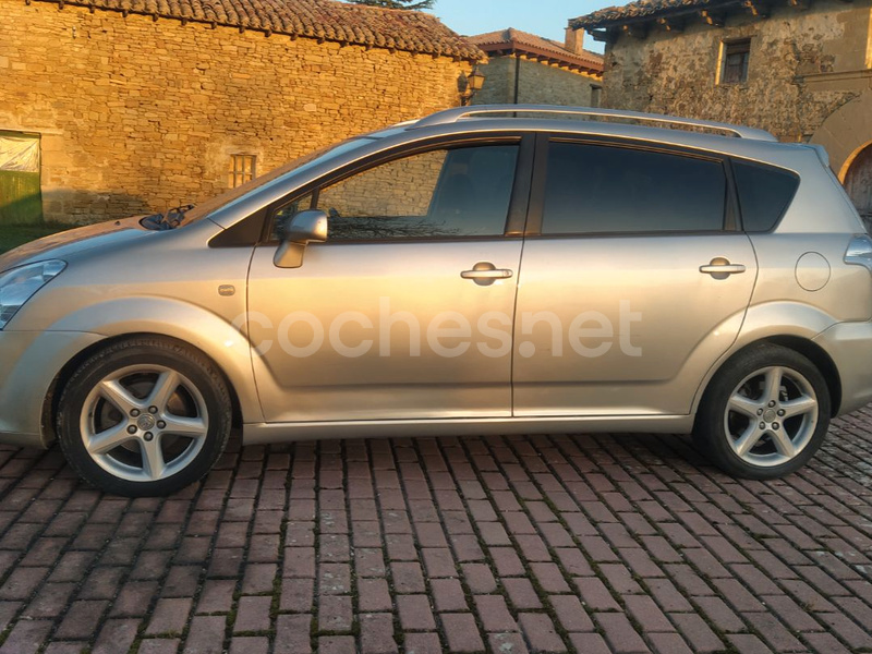 TOYOTA Corolla Verso 2.2 D4D Sport