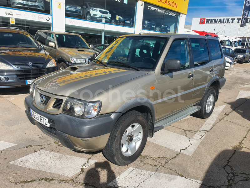 NISSAN Terrano 3.0DI Sport