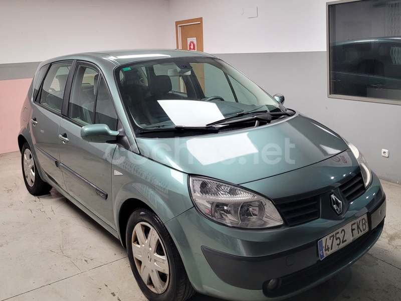 RENAULT Scénic Confort Dynamique 1.9dCi EU4