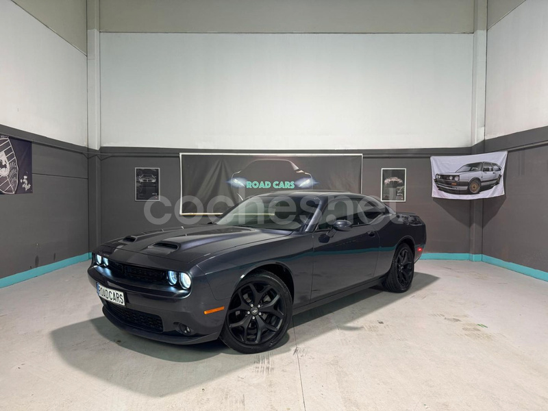 DODGE Challenger SXT AWD