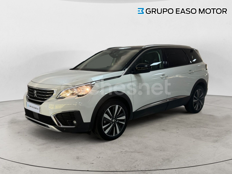 PEUGEOT 5008 Allure 1.2L PureTech SS