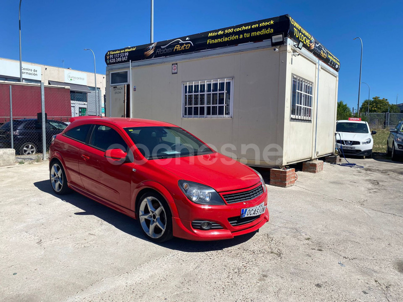 OPEL Astra GTC 2.0 Turbo 170 CV Cosmo