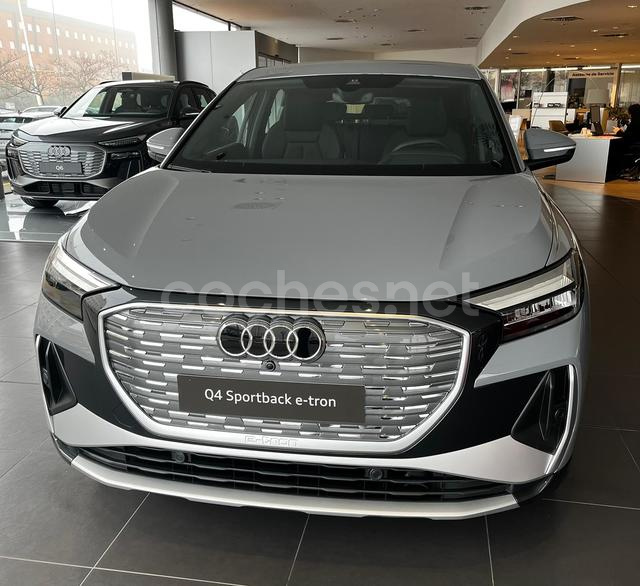 AUDI Q4 Sportback e-tron Genuine edition 45 etron 82kWh