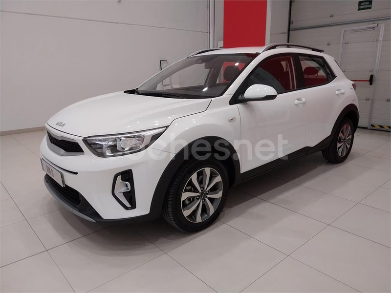 KIA Stonic 1.0 TGDi MHEV MT Concept