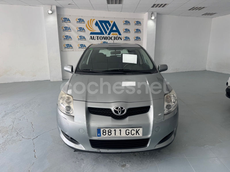 TOYOTA Auris 2.2 D4D Sport