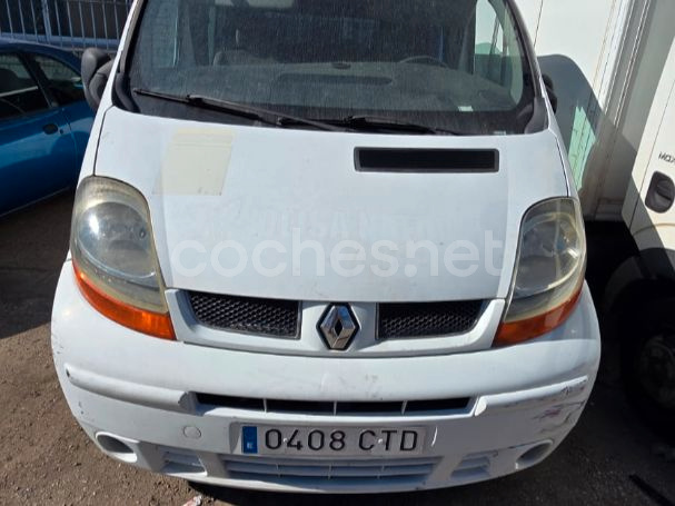 RENAULT Trafic 1.9DCI100 Passenger Authentique