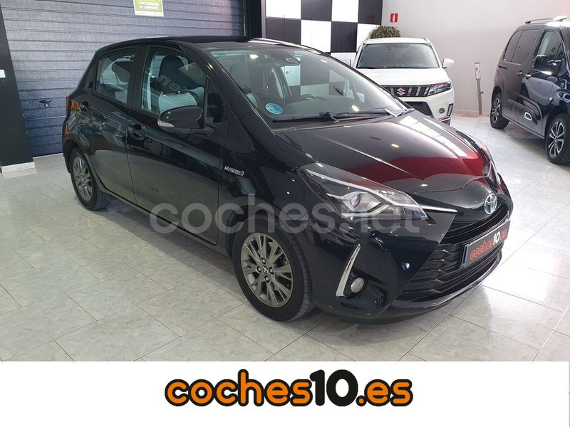 TOYOTA Yaris 1.5 100H Active Tech