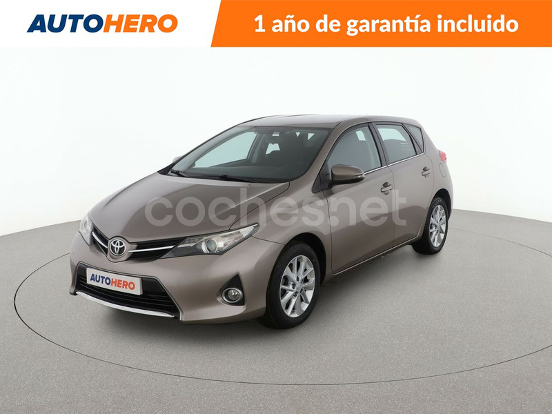 TOYOTA Auris 130 Active