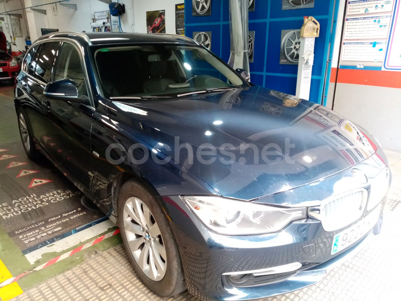 BMW Serie 3 318d Touring