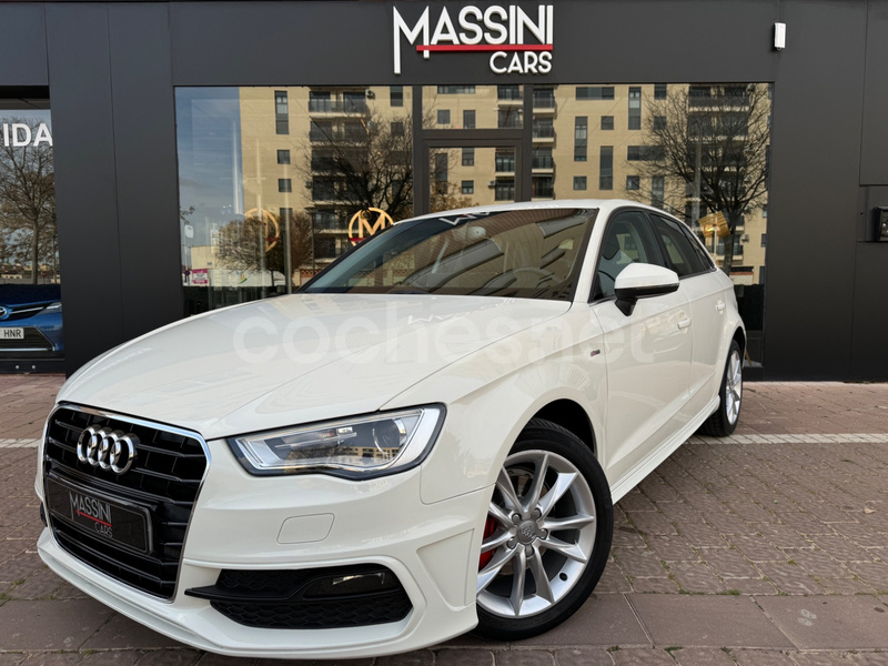 AUDI A3 Sportback 1.6 TDI Stronic S line edition