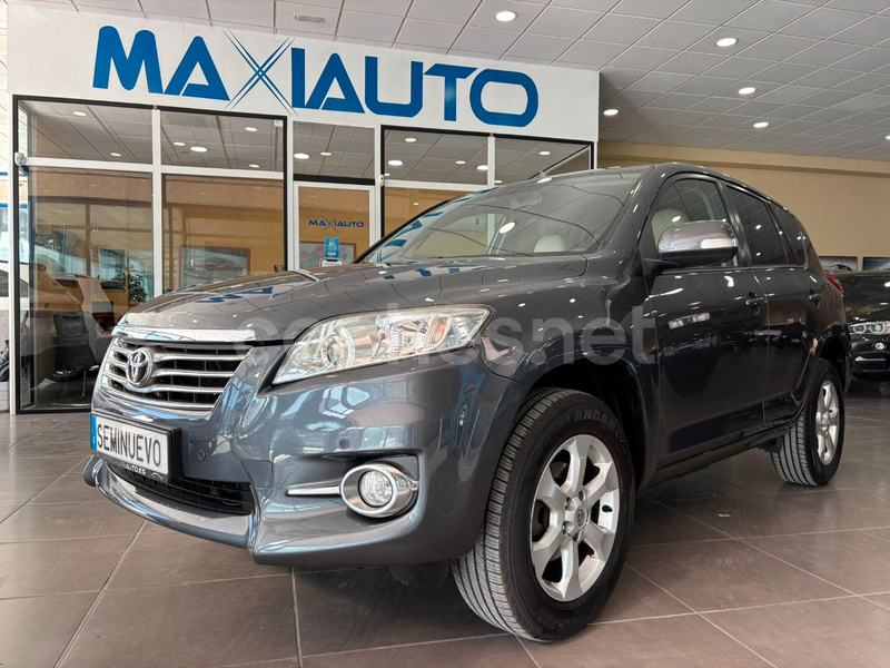 TOYOTA Rav4 2.2 D4D Executive 4x4